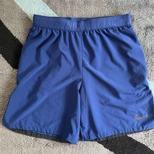 Nike Navy Mens Shorts LARGE